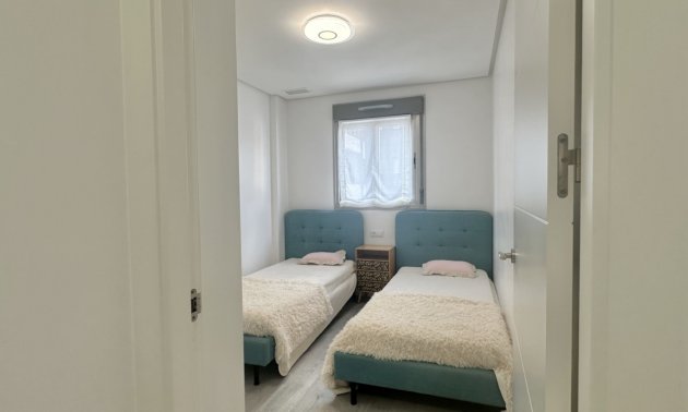 Rynek wtórny - Mieszkanie  -
Orihuela Costa - Villamartin