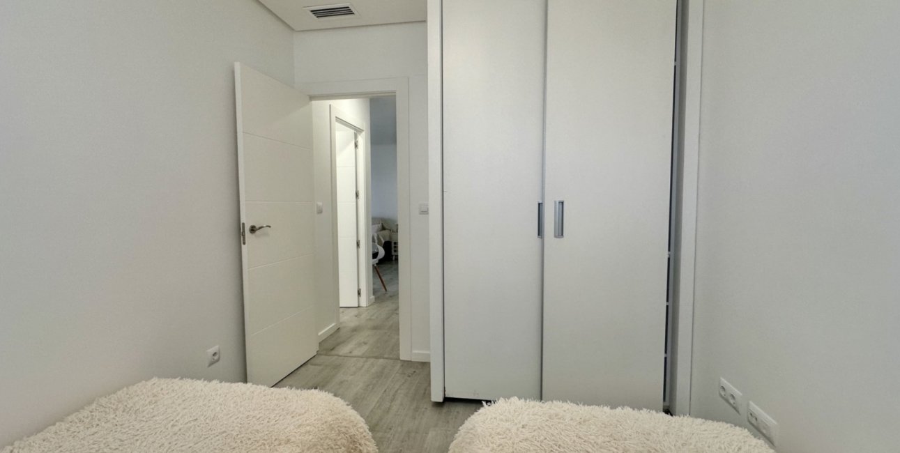 Rynek wtórny - Mieszkanie  -
Orihuela Costa - Villamartin