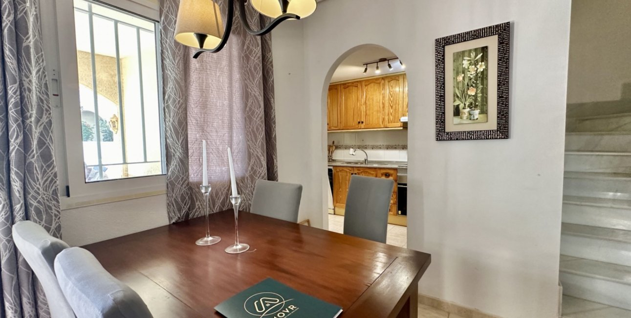 Rynek wtórny - Dom Szeregowy -
Orihuela Costa - Playa Flamenca