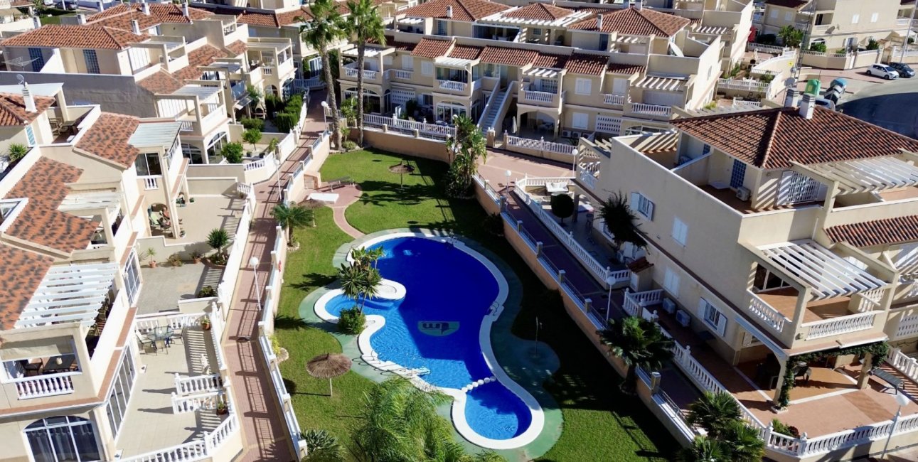 Rynek wtórny - Dom Szeregowy -
Orihuela Costa - Playa Flamenca