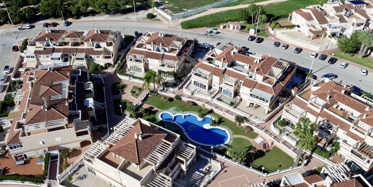 Rynek wtórny - Dom Szeregowy -
Orihuela Costa - Playa Flamenca