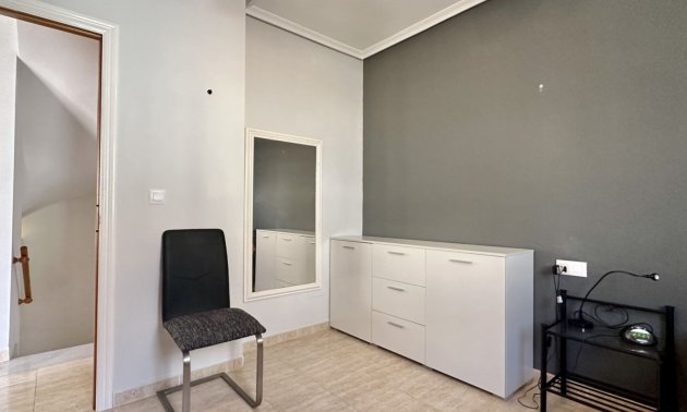 Rynek wtórny - Dom Szeregowy -
Orihuela Costa - Playa Flamenca