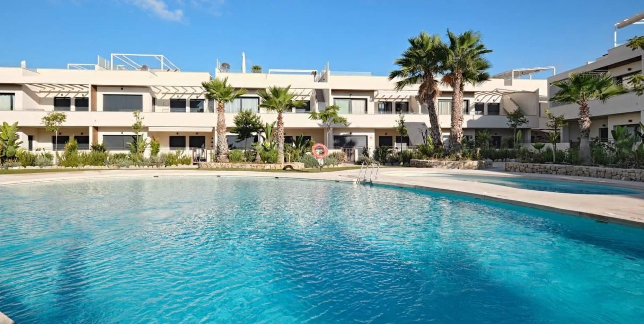 Resale - Apartment / flat -
Torrevieja - La Veleta