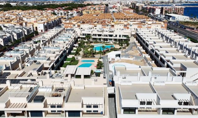 Resale - Apartment / flat -
Torrevieja - La Veleta