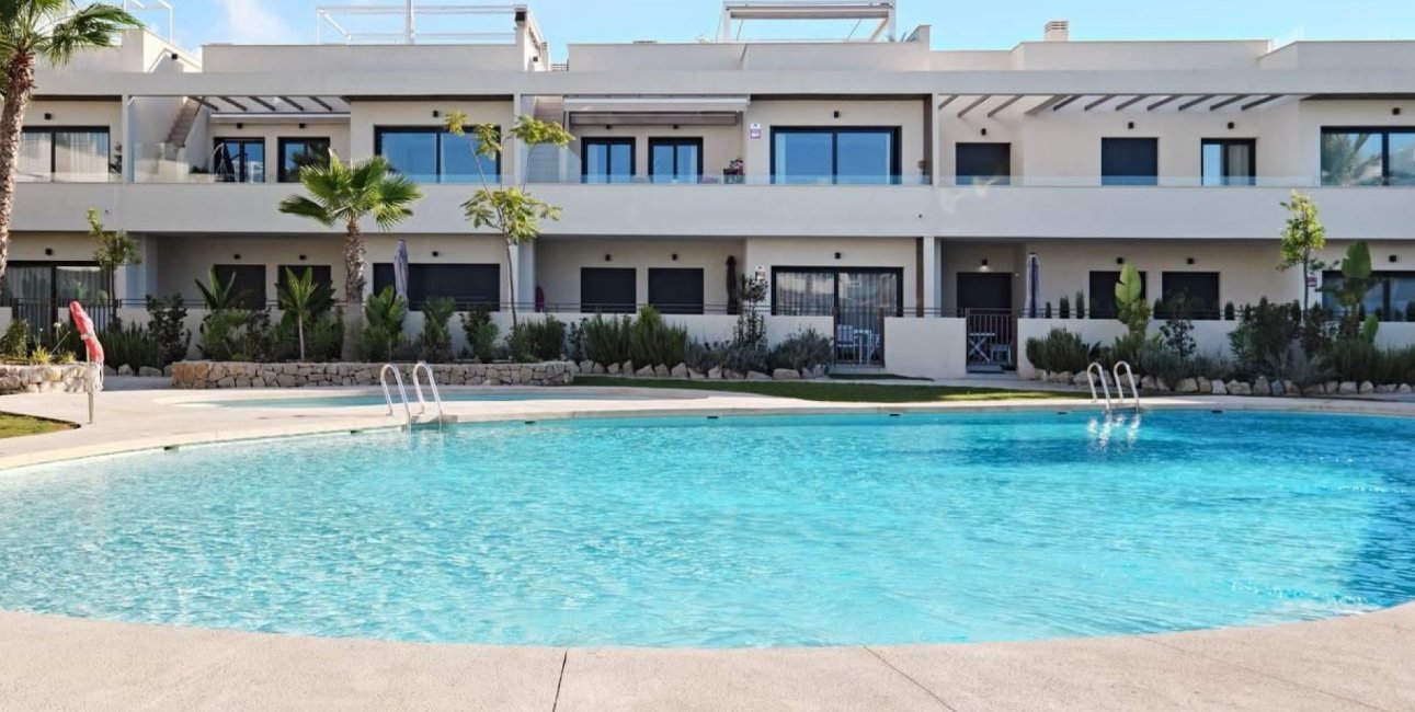 Resale - Apartment / flat -
Torrevieja - La Veleta