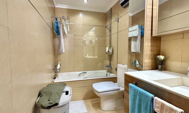 Resale - Apartment / flat -
Guardamar del Segura - Guardamar del Segura - Town