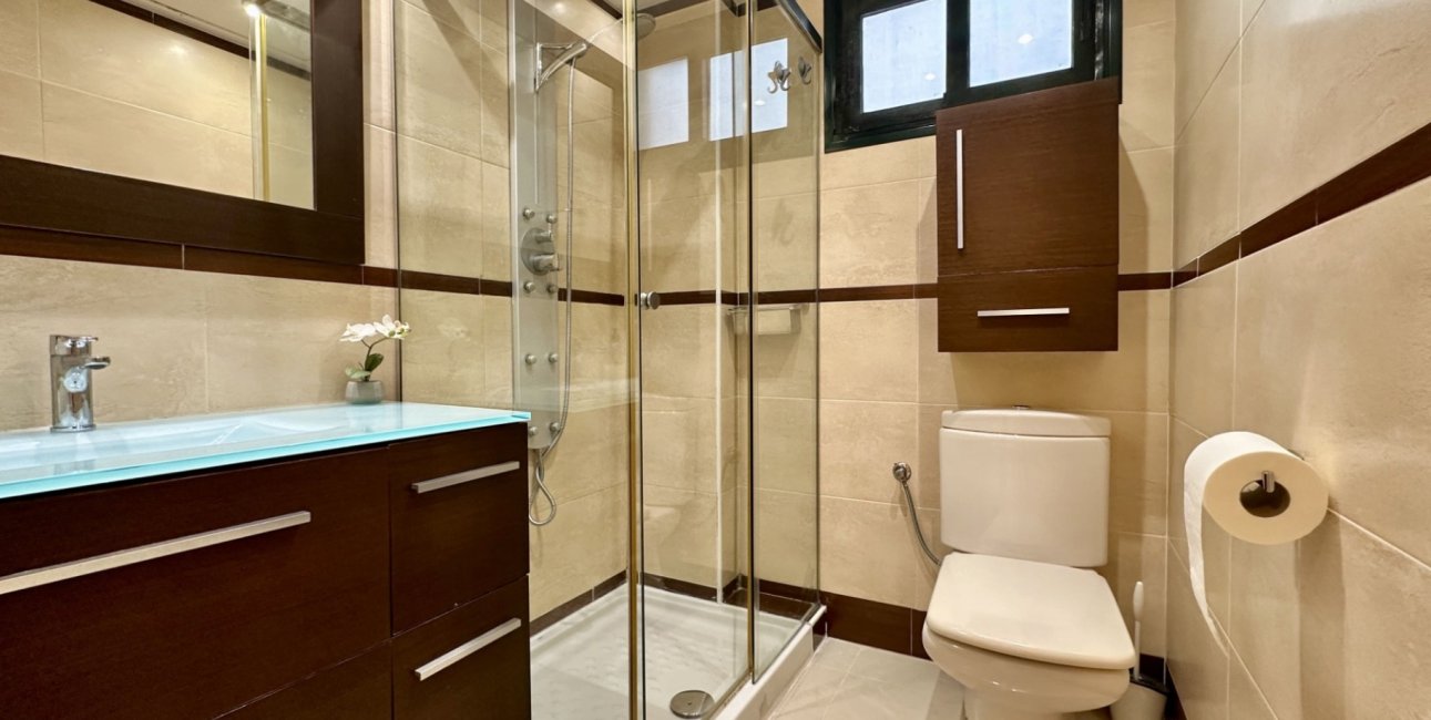 Resale - Apartment / flat -
Guardamar del Segura - Guardamar del Segura - Town