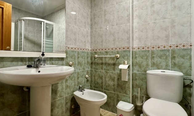 Rynek wtórny - Mieszkanie  -
Torrevieja - Playa Los Naufragos