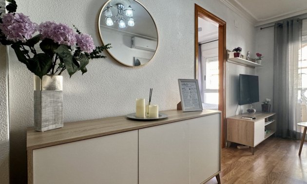 Rynek wtórny - Mieszkanie  -
Torrevieja - Playa Los Naufragos