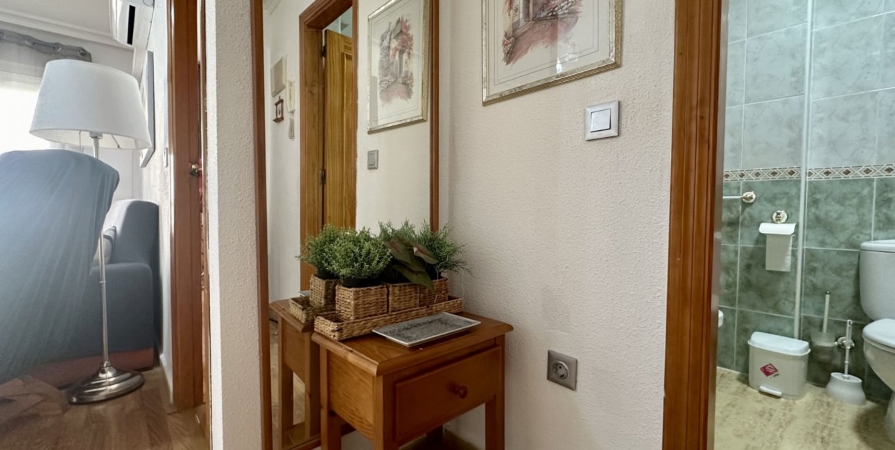 Rynek wtórny - Mieszkanie  -
Torrevieja - Playa Los Naufragos