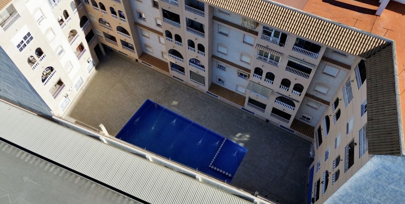 Rynek wtórny - Mieszkanie  -
Torrevieja - Torrevieja - Centre