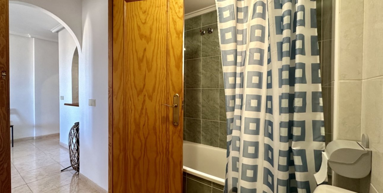 Rynek wtórny - Mieszkanie  -
Torrevieja - Torrevieja - Centre