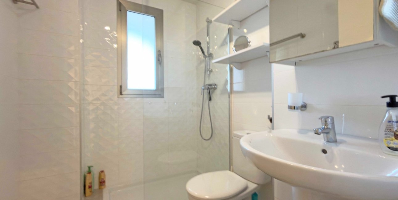 Resale - Apartment / flat -
Orihuela Costa - Los Dolses