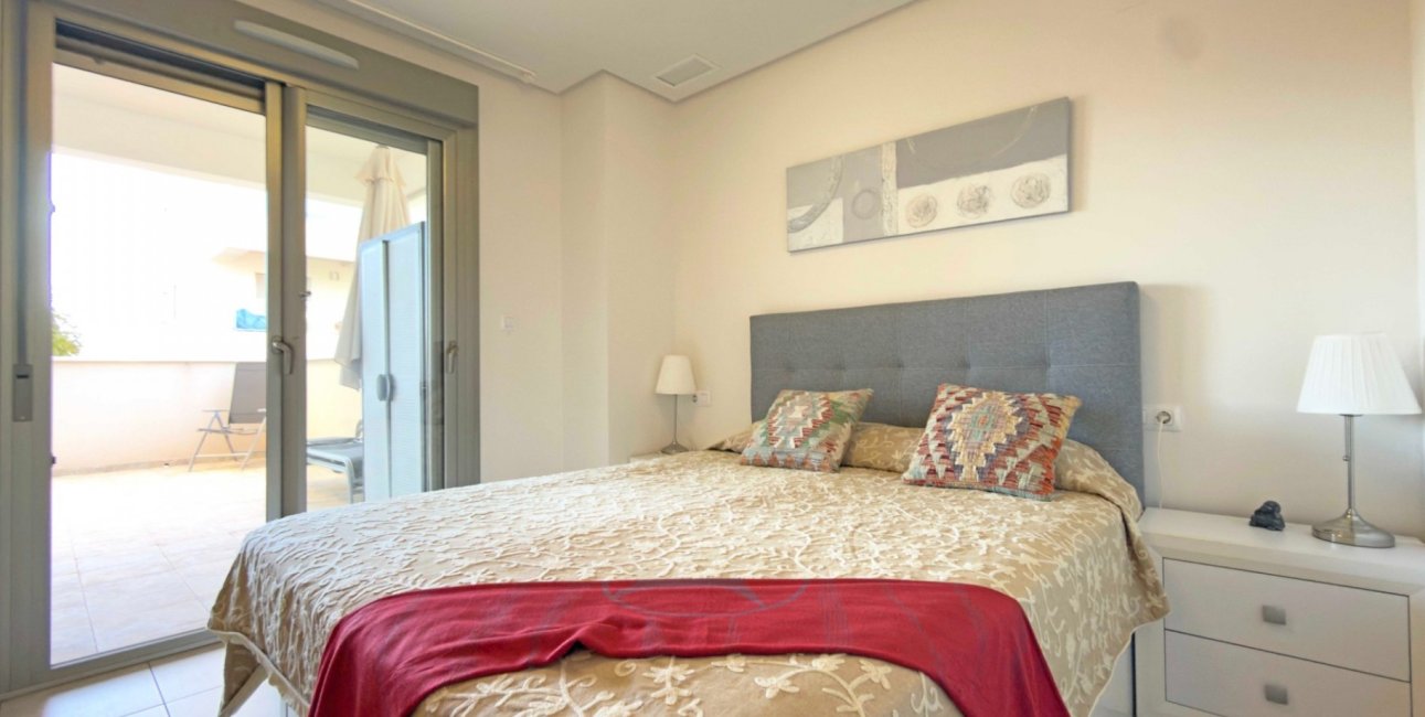 Resale - Apartment / flat -
Orihuela Costa - Los Dolses