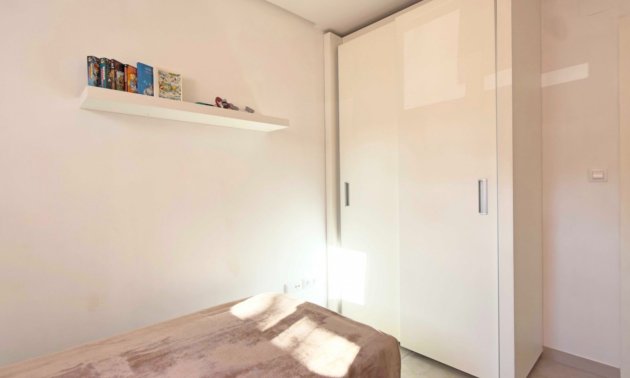 Resale - Apartment / flat -
Orihuela Costa - Los Dolses