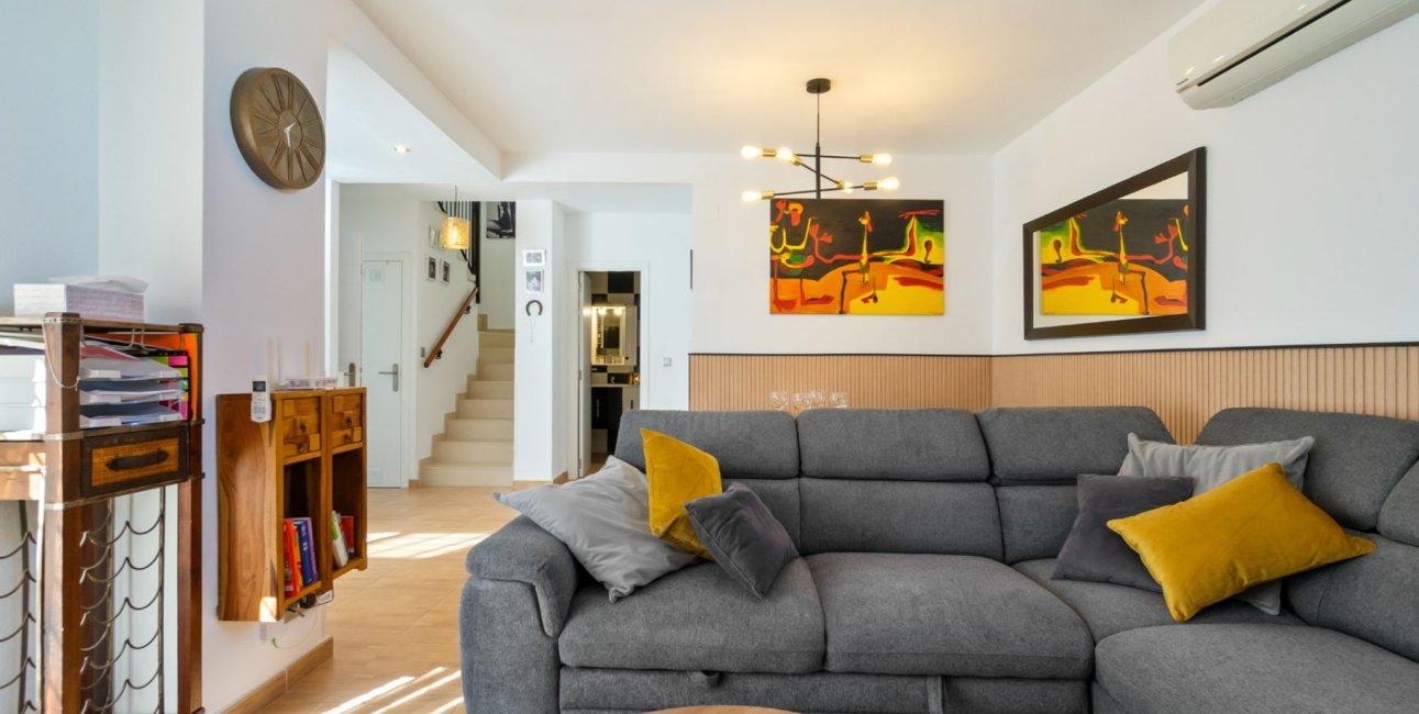 Rynek wtórny - Dom Szeregowy -
Orihuela Costa - Villamartin