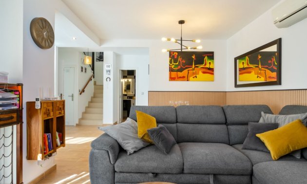 Rynek wtórny - Dom Szeregowy -
Orihuela Costa - Villamartin