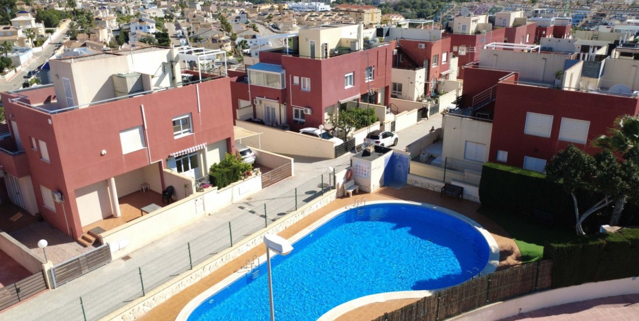 Rynek wtórny - Dom Szeregowy -
Orihuela Costa - Villamartin