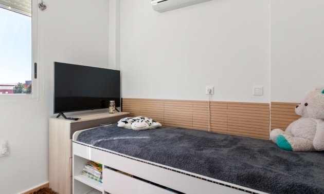 Rynek wtórny - Dom Szeregowy -
Orihuela Costa - Villamartin