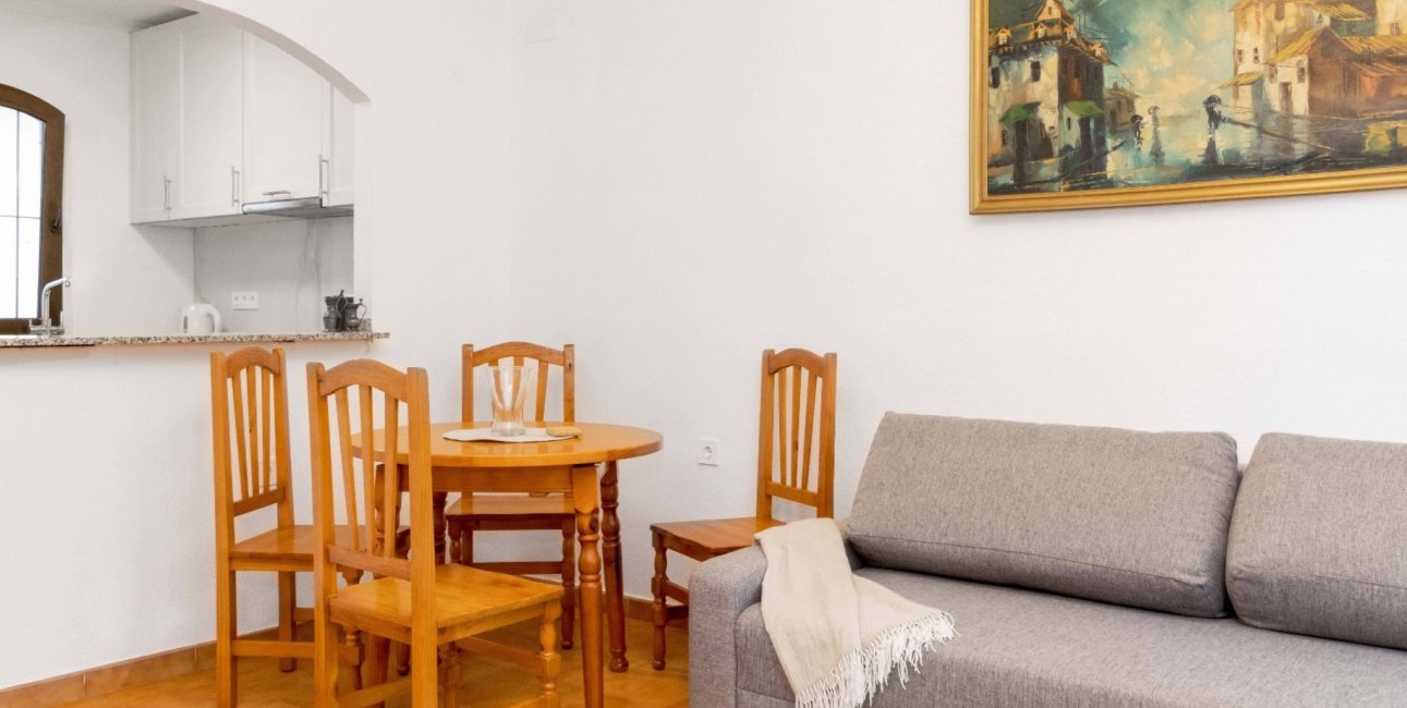 Rynek wtórny - Dom Szeregowy -
Orihuela Costa - La Zenia