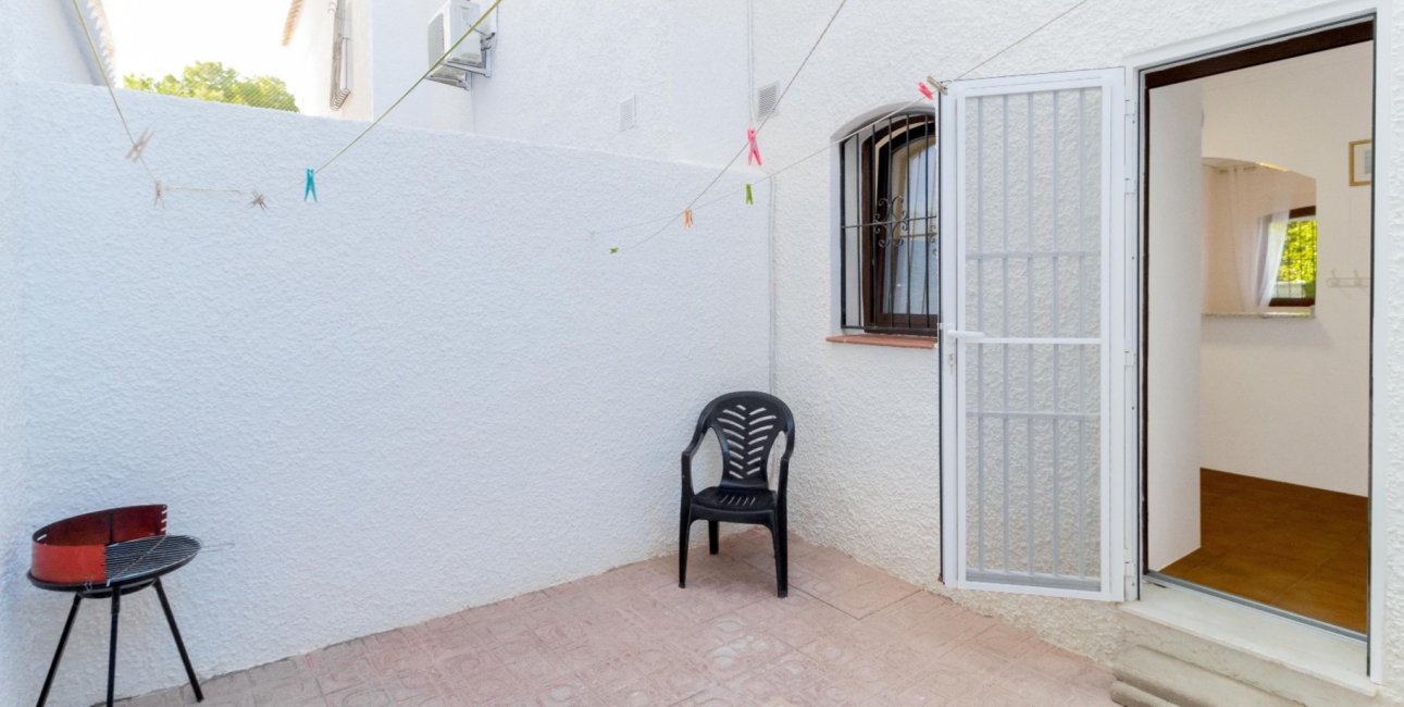 Rynek wtórny - Dom Szeregowy -
Orihuela Costa - La Zenia