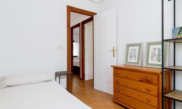 Rynek wtórny - Dom Szeregowy -
Orihuela Costa - La Zenia