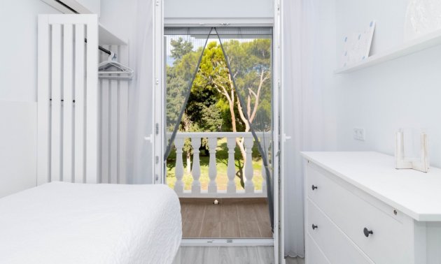 Resale - Townhouse -
Orihuela Costa - La Zenia