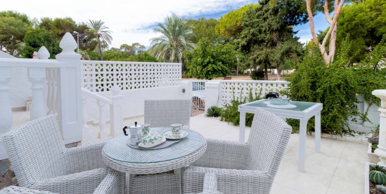 Resale - Townhouse -
Orihuela Costa - La Zenia