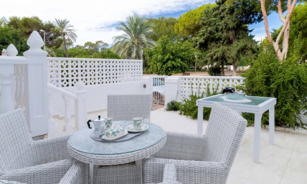 Resale - Townhouse -
Orihuela Costa - La Zenia
