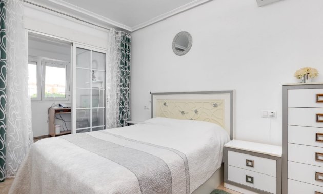 Rynek wtórny - Dom Szeregowy -
Torrevieja - Aguas Nuevas