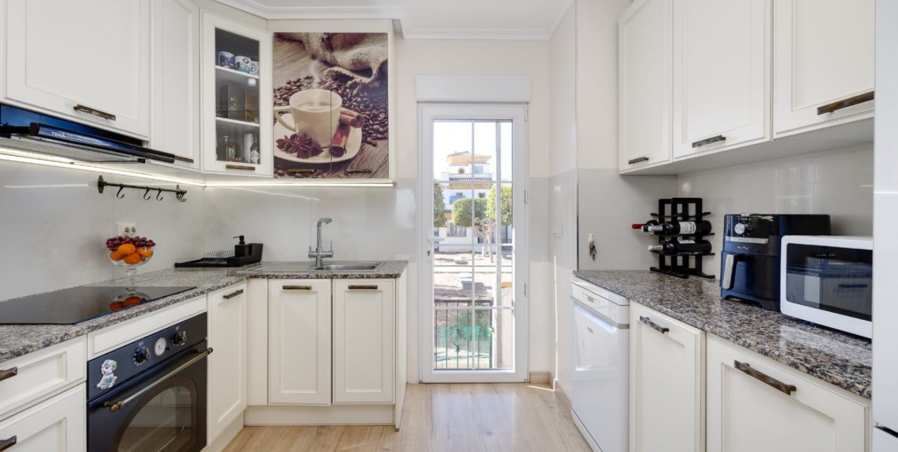 Rynek wtórny - Dom Szeregowy -
Torrevieja - Aguas Nuevas