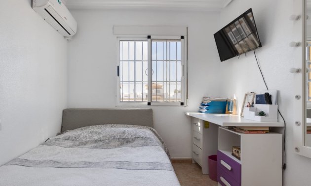 Rynek wtórny - Dom Szeregowy -
Torrevieja - Aguas Nuevas