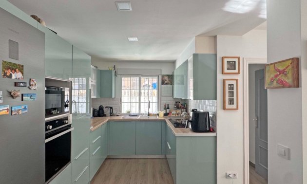 Rynek wtórny - Dom Szeregowy -
Orihuela Costa - Villamartin