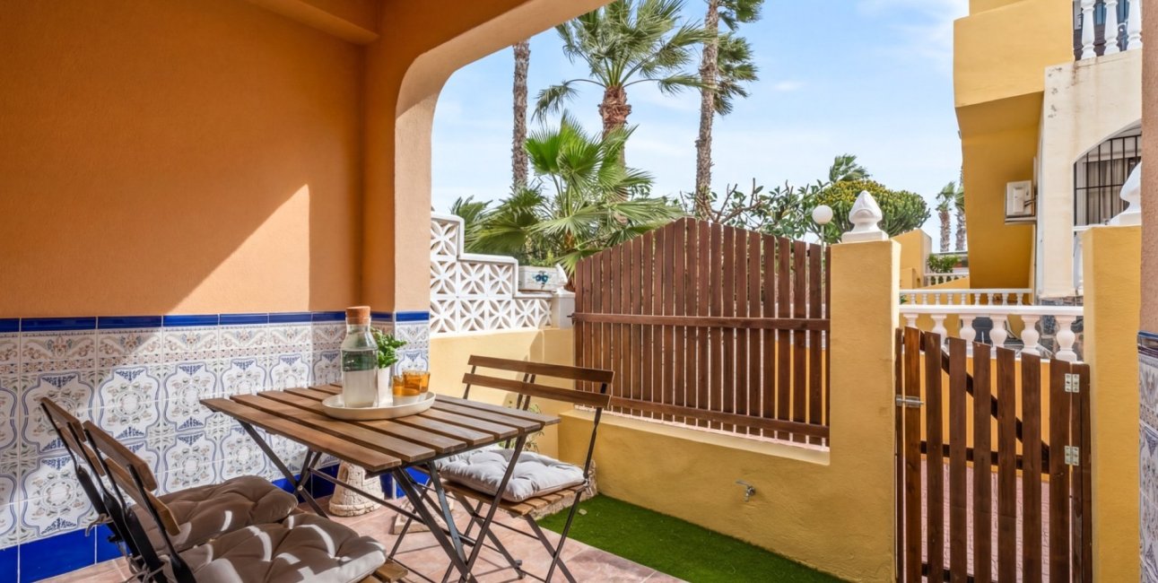 Rynek wtórny - Dom Szeregowy -
Orihuela Costa - La Florida