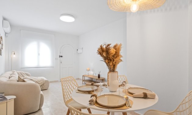 Rynek wtórny - Dom Szeregowy -
Orihuela Costa - La Florida