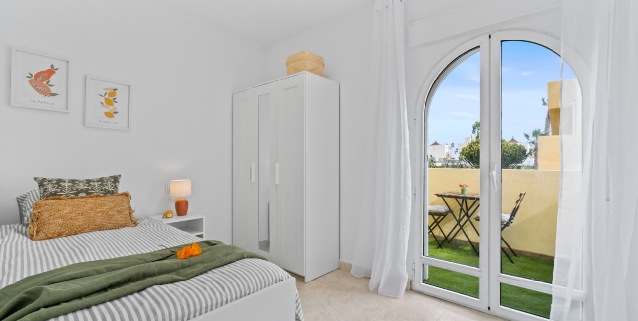 Rynek wtórny - Dom Szeregowy -
Orihuela Costa - La Florida