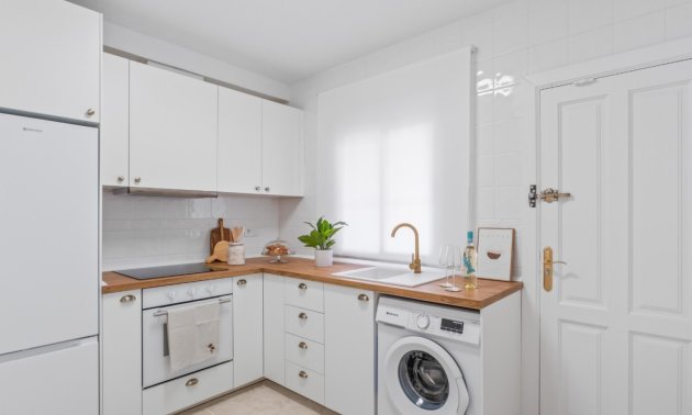 Rynek wtórny - Dom Szeregowy -
Orihuela Costa - La Florida