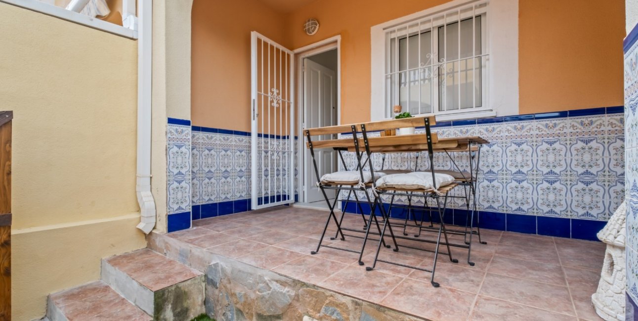 Rynek wtórny - Dom Szeregowy -
Orihuela Costa - La Florida