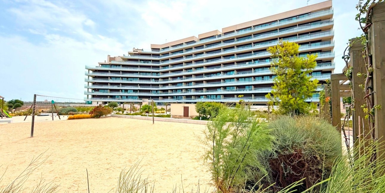 Resale - Apartment / flat -
Cartagena - Playa Honda