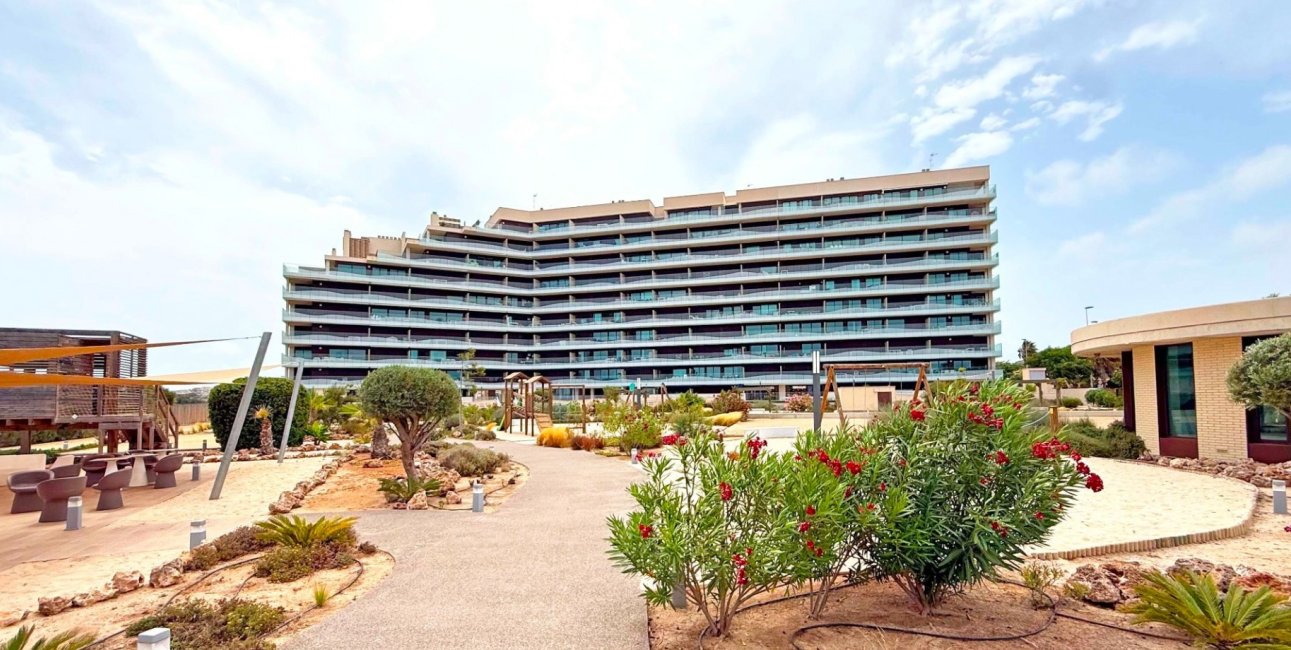 Resale - Apartment / flat -
Cartagena - Playa Honda