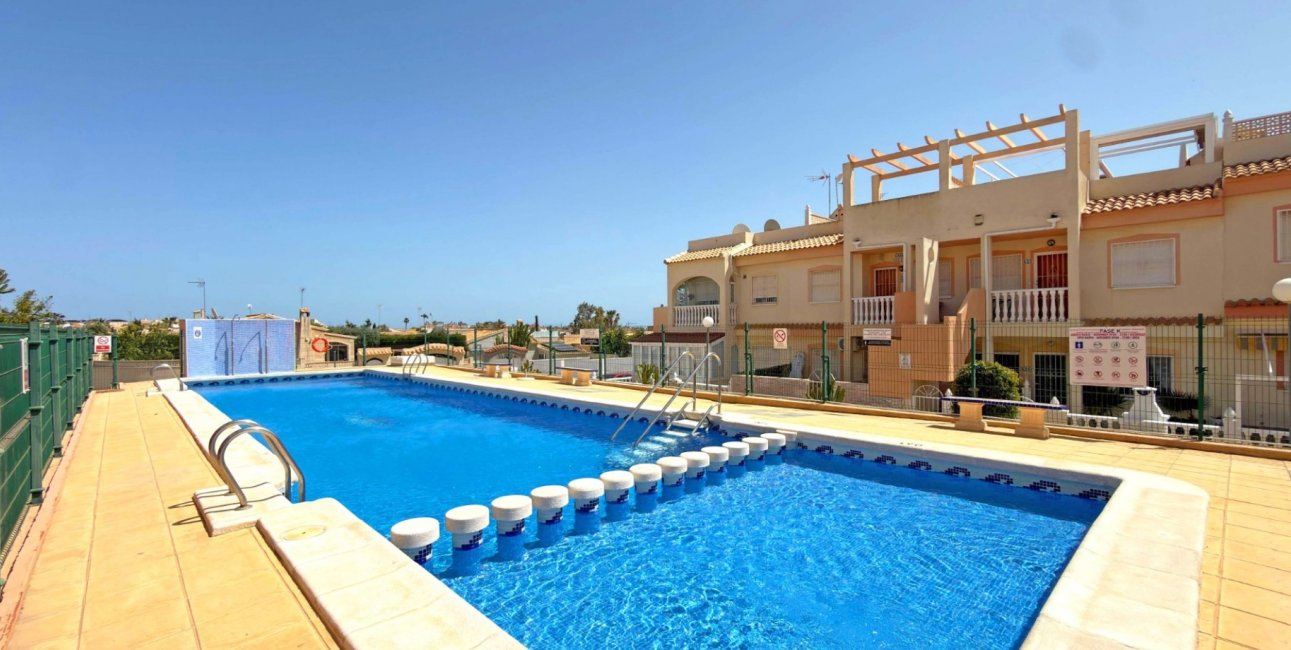 Rynek wtórny - Dom Szeregowy -
Orihuela Costa - La Florida