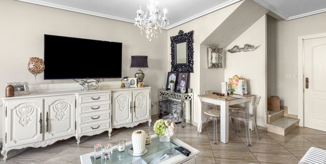 Rynek wtórny - Dom Szeregowy -
Orihuela Costa - La Florida