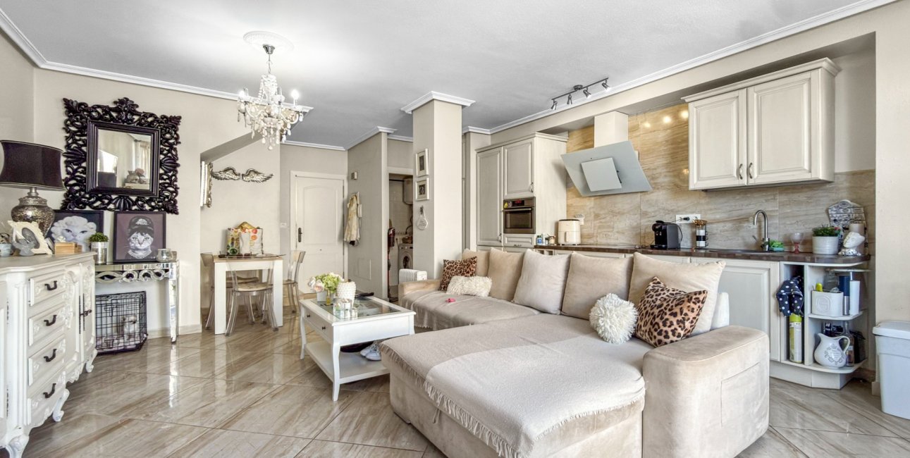 Rynek wtórny - Dom Szeregowy -
Orihuela Costa - La Florida