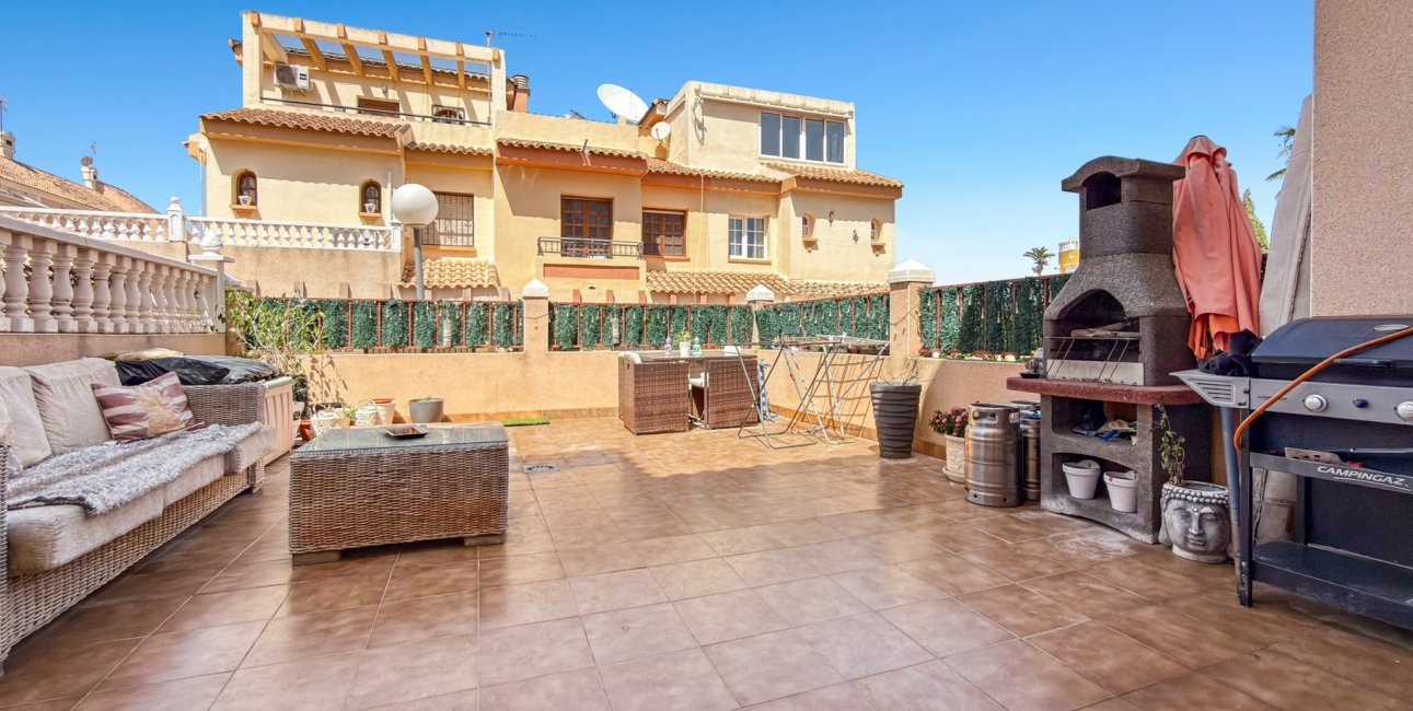 Rynek wtórny - Dom Szeregowy -
Orihuela Costa - La Florida