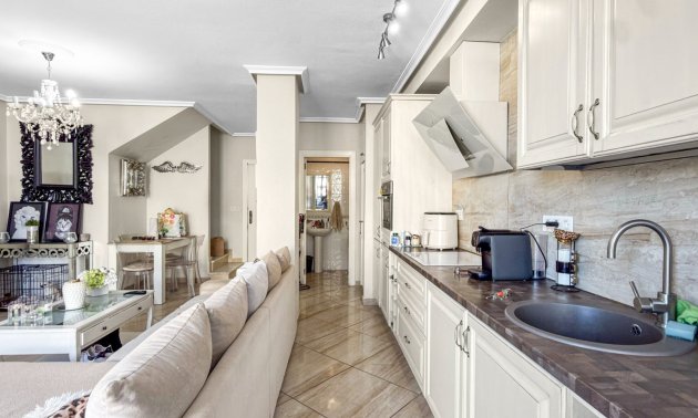 Rynek wtórny - Dom Szeregowy -
Orihuela Costa - La Florida