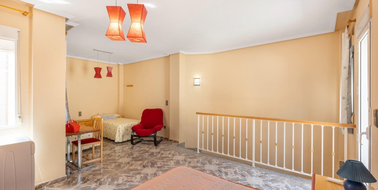 Resale - Duplex -
Los Alcázares - Centro