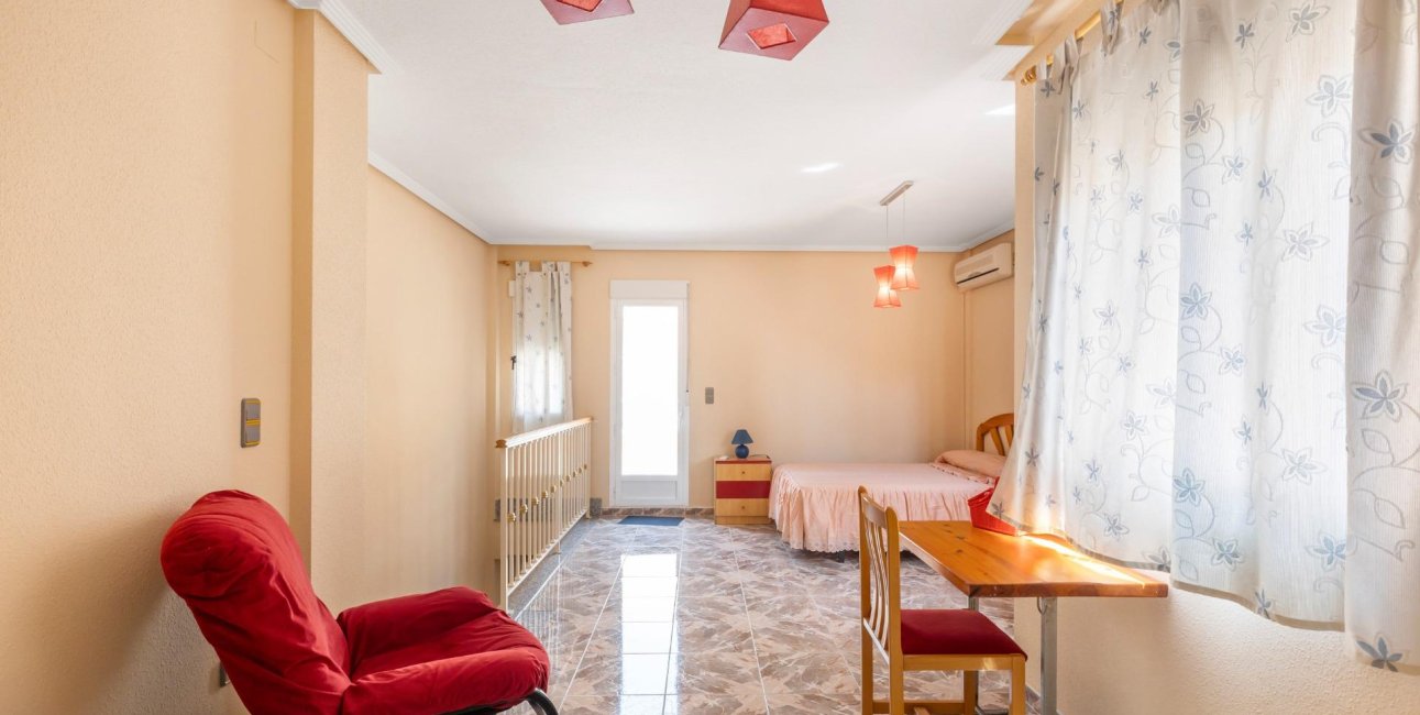 Resale - Duplex -
Los Alcázares - Centro