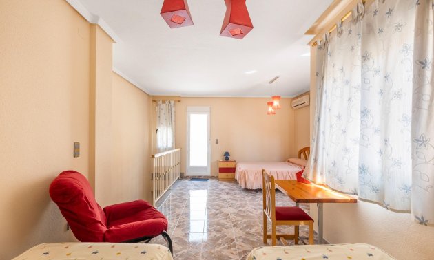 Resale - Duplex -
Los Alcázares - Centro