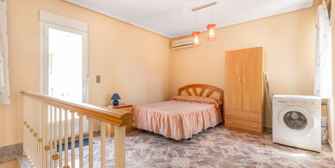 Resale - Duplex -
Los Alcázares - Centro
