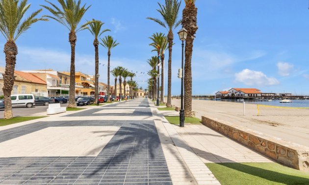 Resale - Duplex -
Los Alcázares - Centro